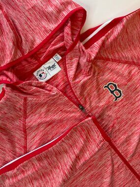 Women's Hoodie Boston Size L G-III 4HER by Carl Banks Zip Thumbhole